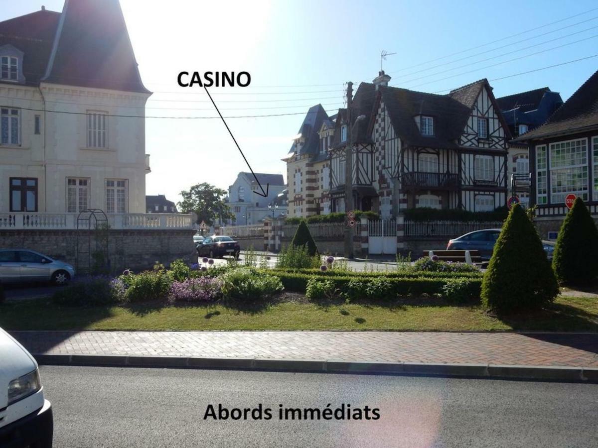 Appartement Bien-être 2 chambres au coeur de Cabourg - Exterior foto